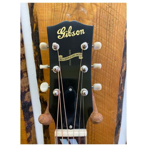 Gibson 1942 Banner Southern Jumbo
